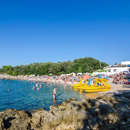 Monte 아파트 풀라